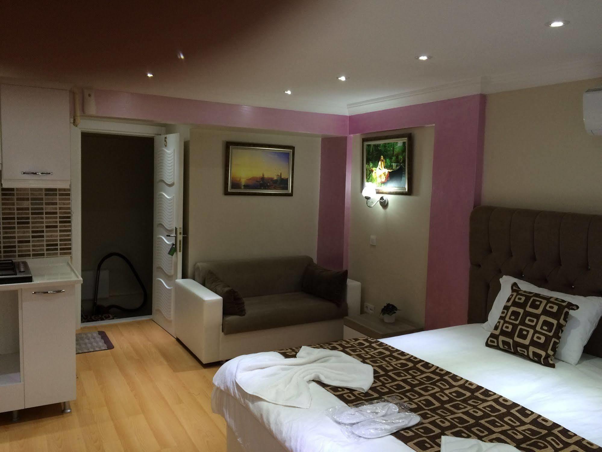 Black Bird Suite Hotel Istanbul Exterior photo